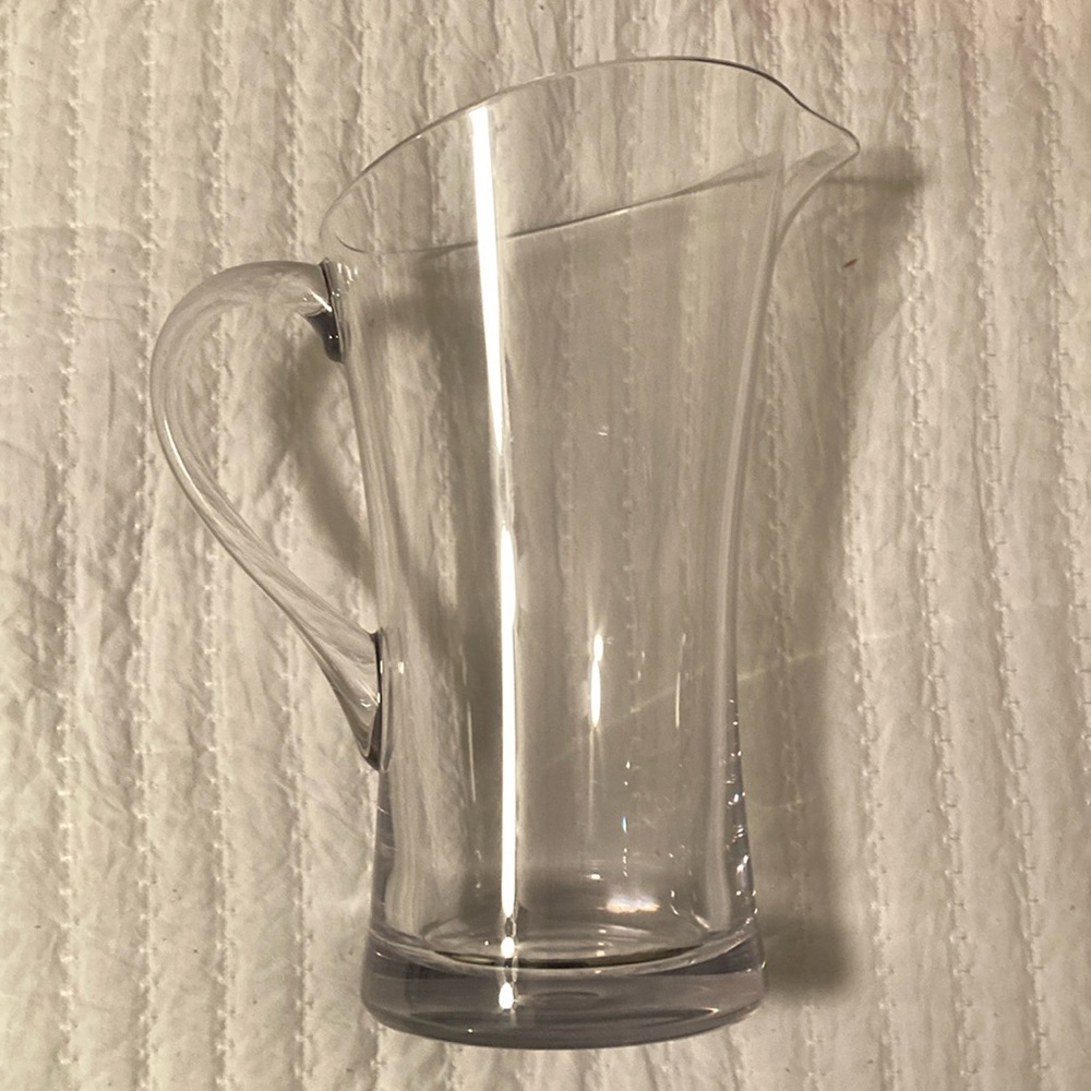 Used Duraclear pitcher.